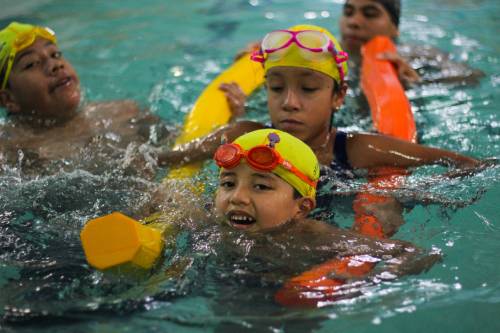 clases de natacion en Cololonia El Recreo, Azcapotzalco, CDMX